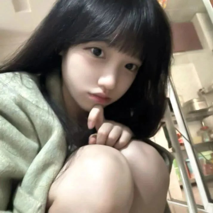阿罗有枝彩色笔